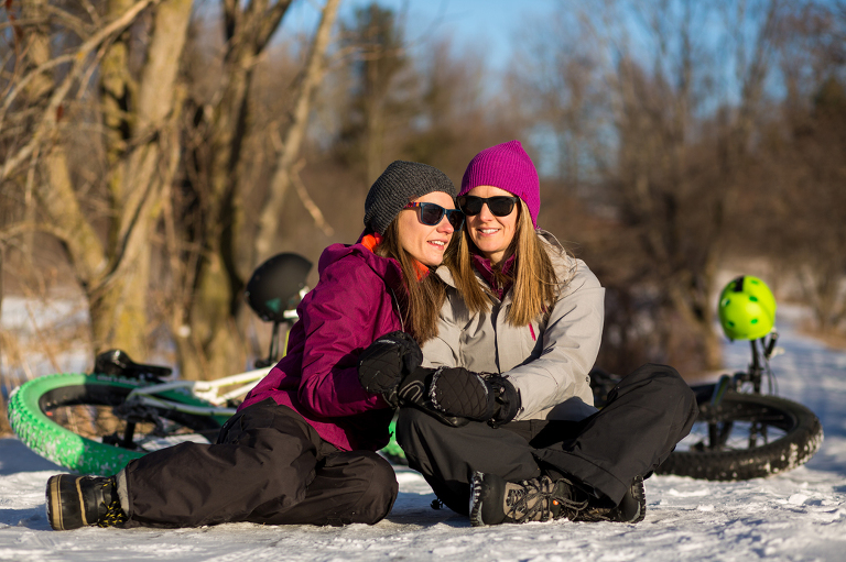 kingston_wedding_photographer_rob_whelan_engagement_winter_portrait_fatbike