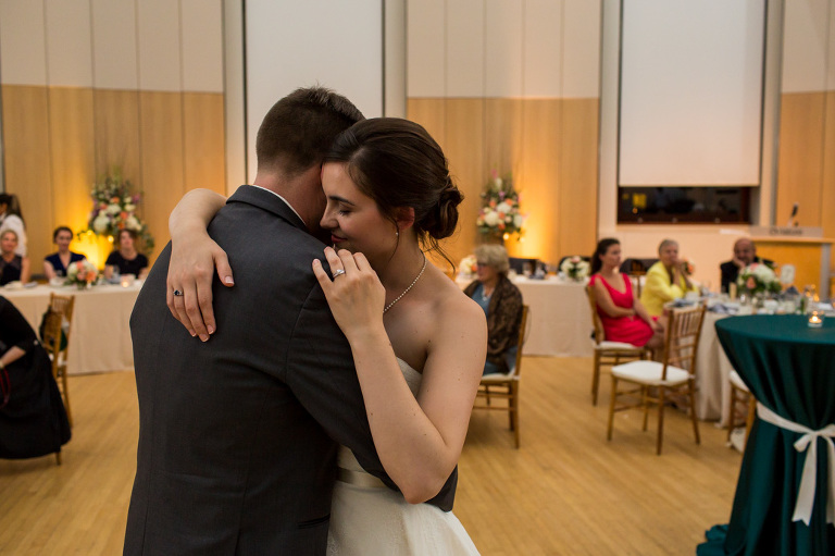 museum_of_nature_wedding_photojournalism_ottawa_yow_rob_whelan-1