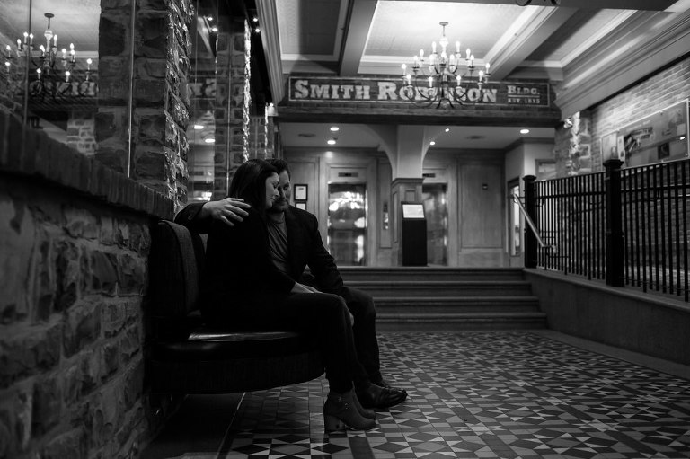 red_house_engagement_downtown_kingston_ygk_rain_love_romance