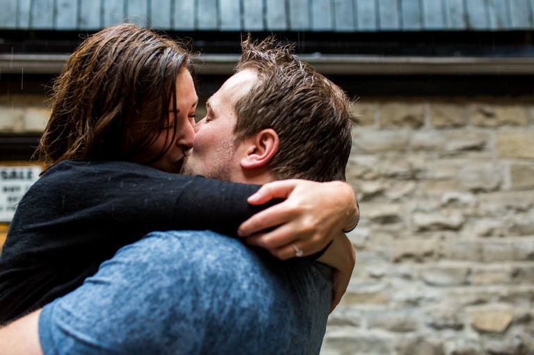 red_house_engagement_downtown_kingston_ygk_rain_love_romance