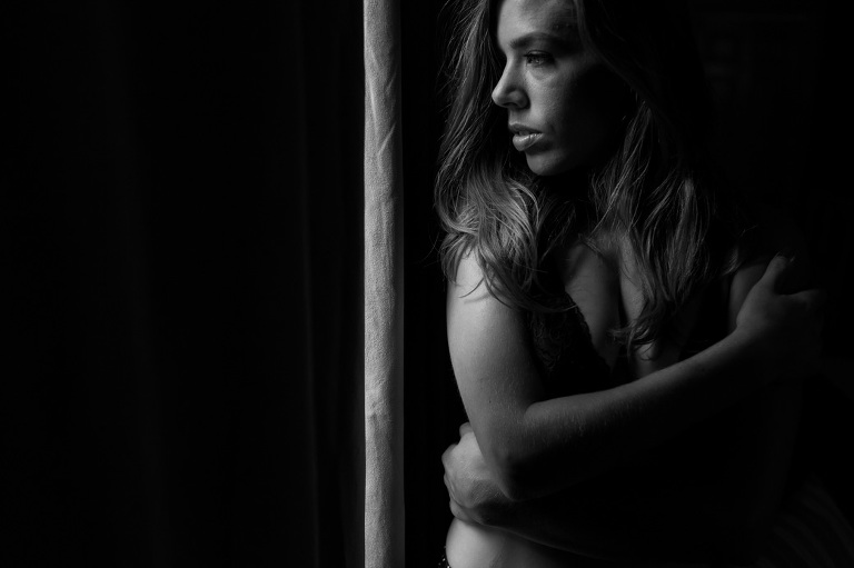 kingston-boudoir-photography-closett-candyy-intimate-lifestyle-do-more-wear-less-rob-whelan-1