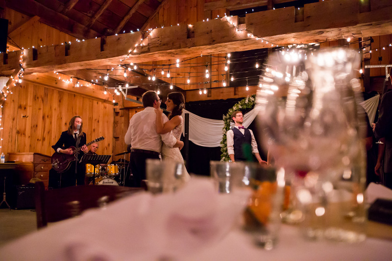 prince-edward-county-wedding-picton-pec-mill-house-candid-photojournalism-rob-whelan-1