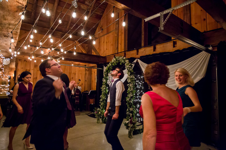 prince-edward-county-wedding-picton-pec-mill-house-candid-photojournalism-rob-whelan-1