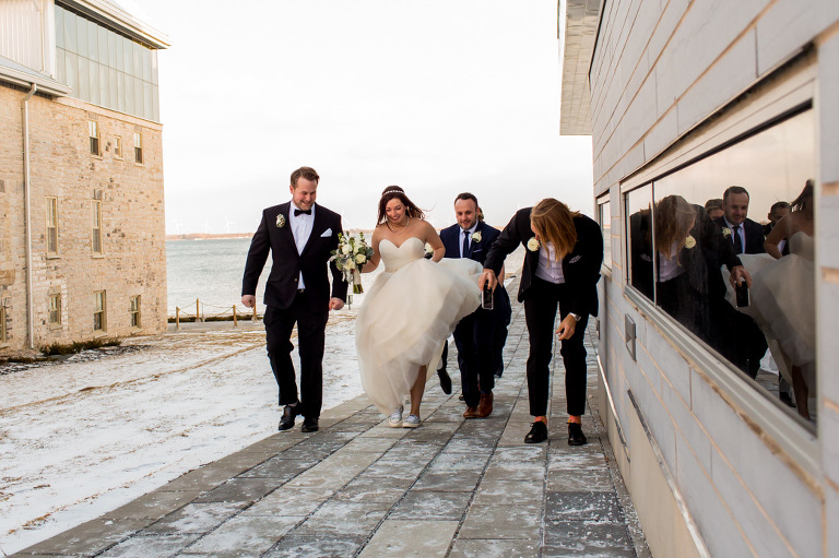 tett_centre_wedding_winter_photojournalism_candid_photography_rob_whelan_kingston_ygk-1