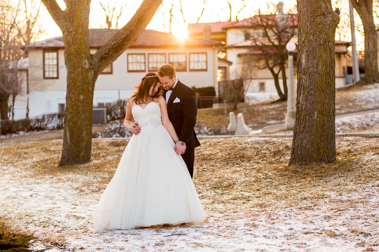 tett_centre_wedding_winter_photojournalism_candid_photography_rob_whelan_kingston_ygk-1