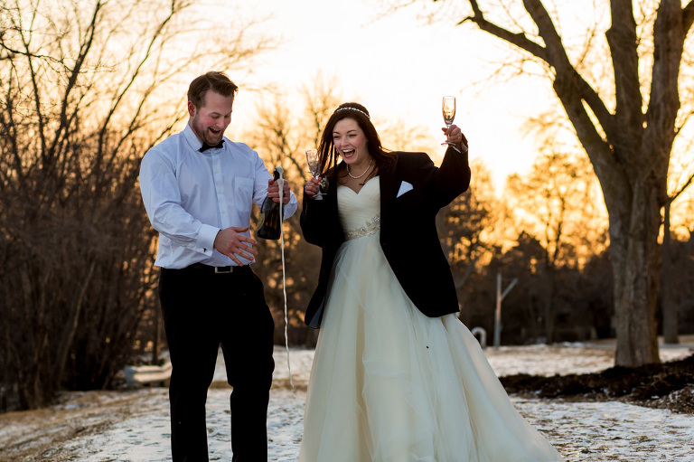tett_centre_wedding_winter_photojournalism_candid_photography_rob_whelan_kingston_ygk-1