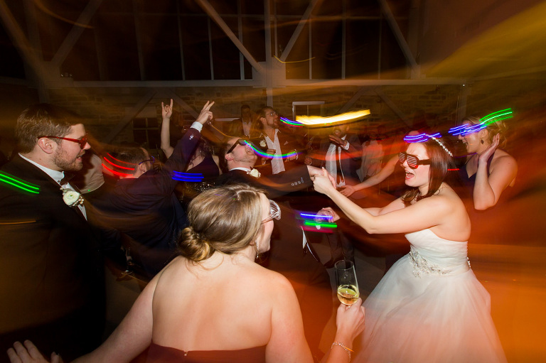 tett_centre_wedding_winter_photojournalism_candid_photography_rob_whelan_kingston_ygk-1