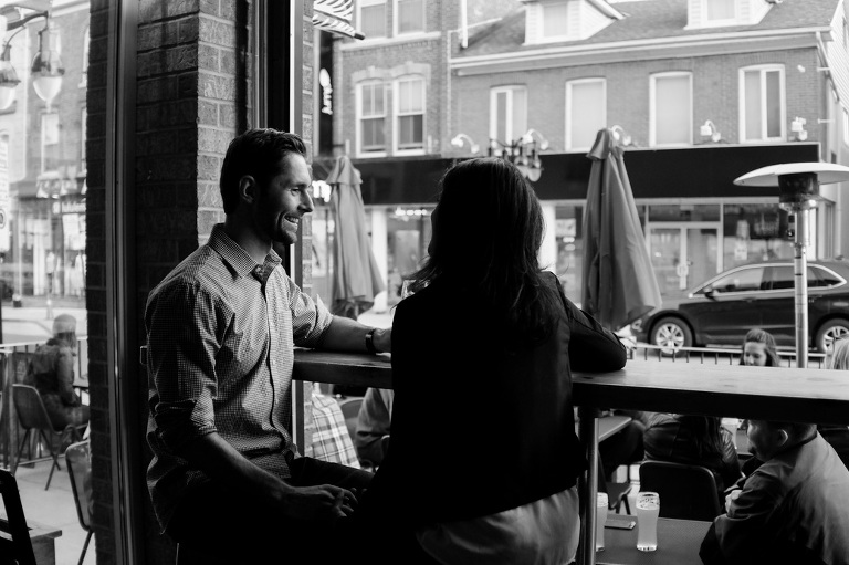 urban_engagement_session_kingston_downtown_ygk_sunset_stone_city_ales_wedding_photojournalism_rob_whelan_photography-14