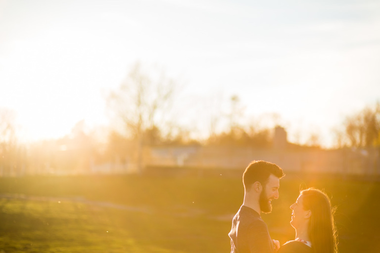 Queens_campus_stroll_ygk_kingston_engagement_sunset_golden_hour_rob_whelan