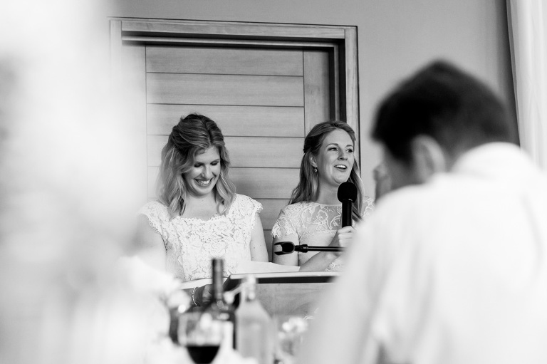 Discovery-centre-wedding-fort-henry-ygk-kingston-candid-photojournalism-rob-whelan-photographer-1