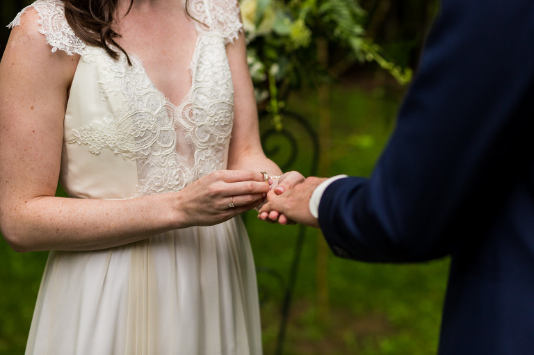cottage-wedding-westport-ygk-candid-photojournalism-rob-whelan-1