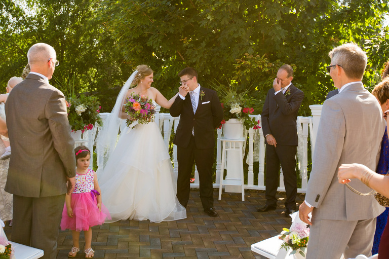 Manse-Boutique-Inn-Wedding-picton-pec-intimate-photojournalism-ygk-rob-whelan-1
