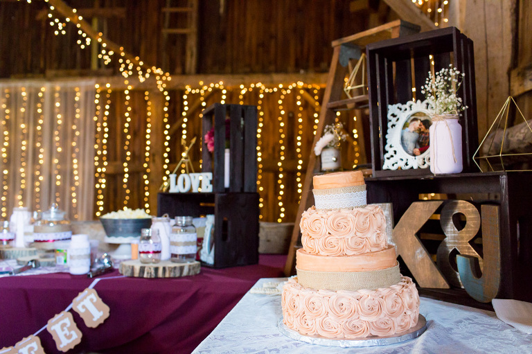 Happy_Life_Farms_Wedding_country_barn_rustic_chic_photojournalism_candid_ygk_kingston_photographer_rob_whelan-1