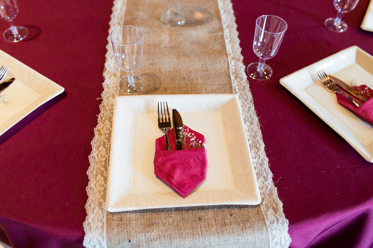 Happy_Life_Farms_Wedding_country_barn_rustic_chic_photojournalism_candid_ygk_kingston_photographer_rob_whelan-1