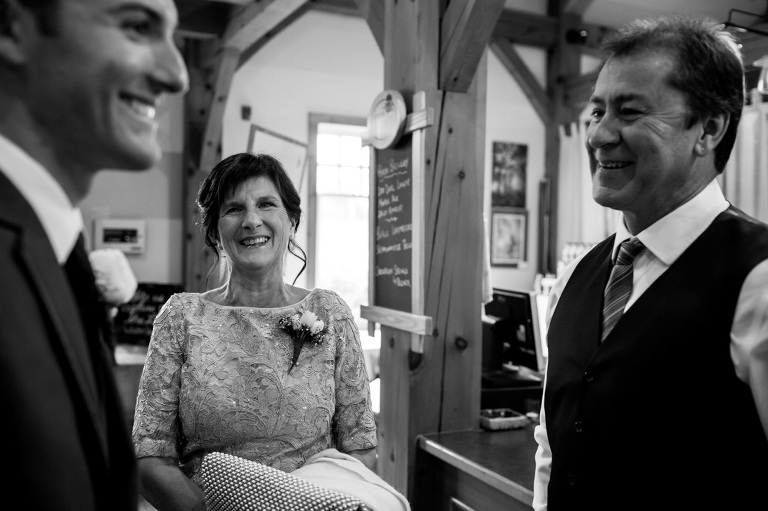 temple's_sugar_bush_wedding_lanark_country_rustic_rain_yow_ygk_rob_whelan_photojournalism_candid