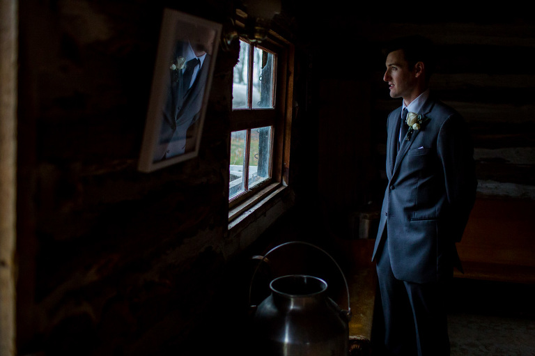 temple's_sugar_bush_wedding_lanark_country_rustic_rain_yow_ygk_rob_whelan_photojournalism_candid