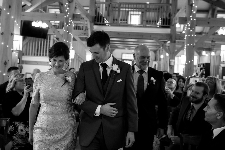 temple's_sugar_bush_wedding_lanark_country_rustic_rain_yow_ygk_rob_whelan_photojournalism_candid