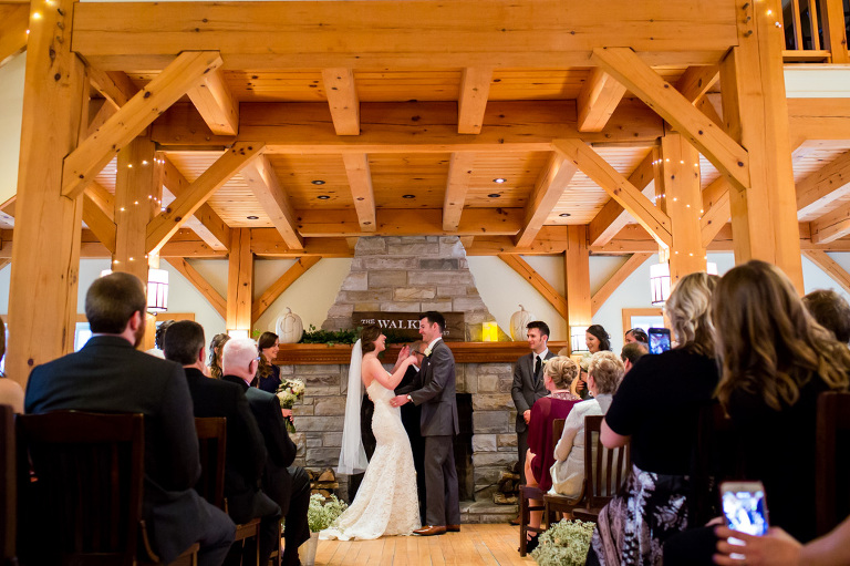 temple's_sugar_bush_wedding_lanark_country_rustic_rain_yow_ygk_rob_whelan_photojournalism_candid