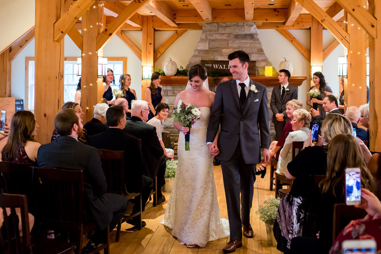 temple's_sugar_bush_wedding_lanark_country_rustic_rain_yow_ygk_rob_whelan_photojournalism_candid