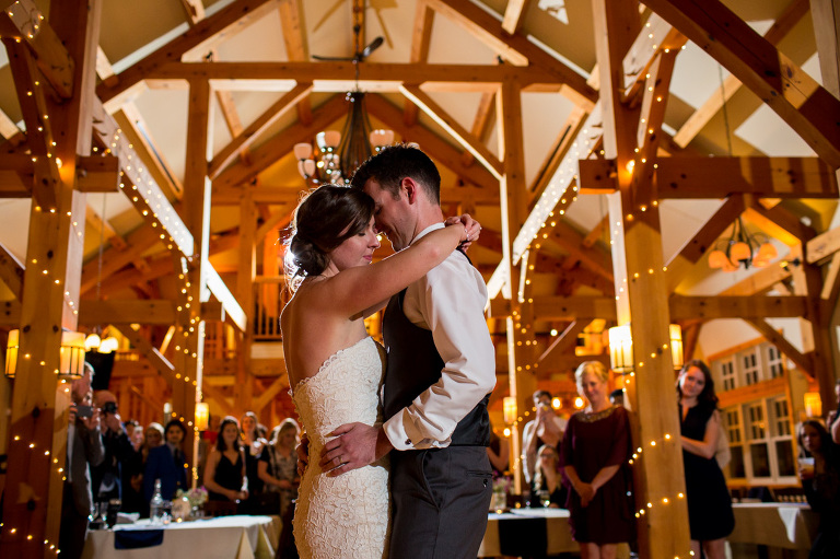 temple's_sugar_bush_wedding_lanark_country_rustic_rain_yow_ygk_rob_whelan_photojournalism_candid