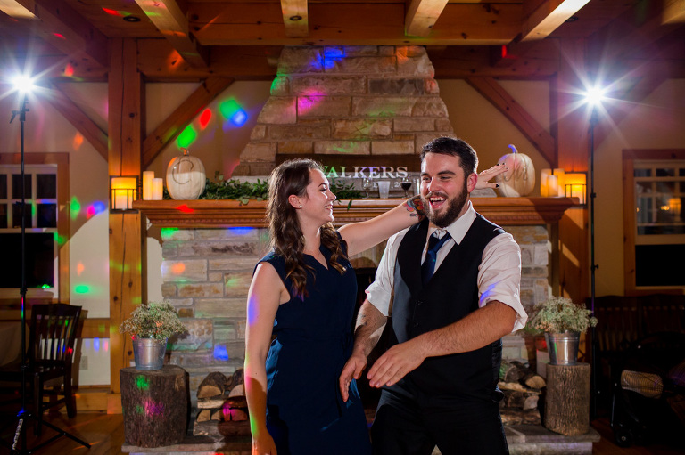 temple's_sugar_bush_wedding_lanark_country_rustic_rain_yow_ygk_rob_whelan_photojournalism_candid