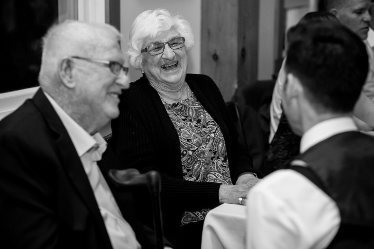 temple's_sugar_bush_wedding_lanark_country_rustic_rain_yow_ygk_rob_whelan_photojournalism_candid