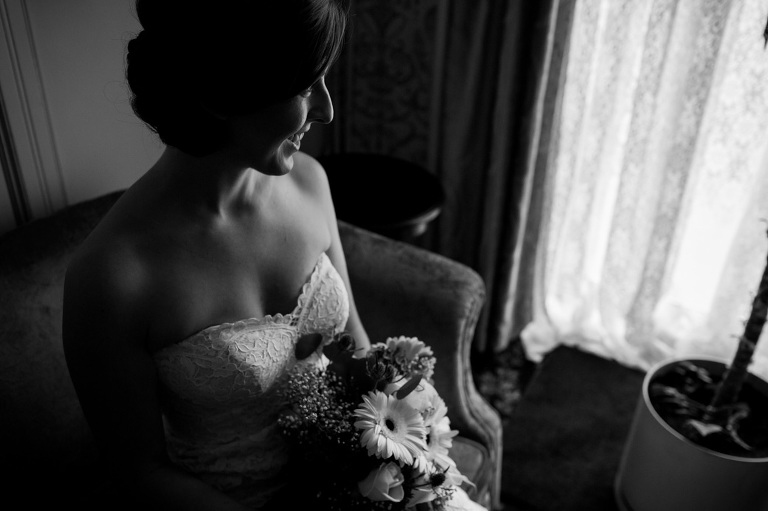 temple's_sugar_bush_wedding_lanark_country_rustic_rain_yow_ygk_rob_whelan_photojournalism_candid