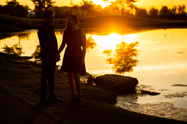 sunset_engagement_photos_chasing_light_ygk_kingston_photographer_rob_whelan-1