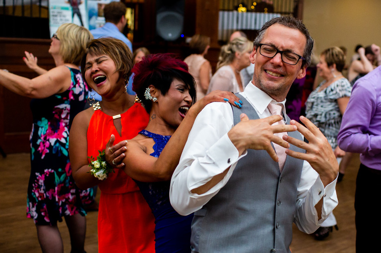 vimy_officers_mess_wedding_ygk_spring_photojournalism_candid_rob_whelan_weddings-1