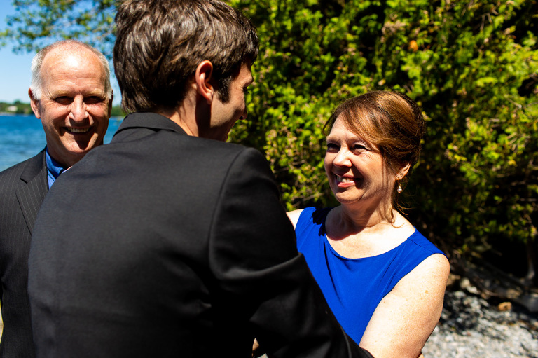 Lakeside_elopement_lemoines_point_ygk_kingston_rob_whelan_photo