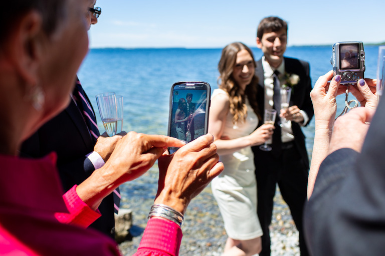 Lakeside_elopement_lemoines_point_ygk_kingston_rob_whelan_photo
