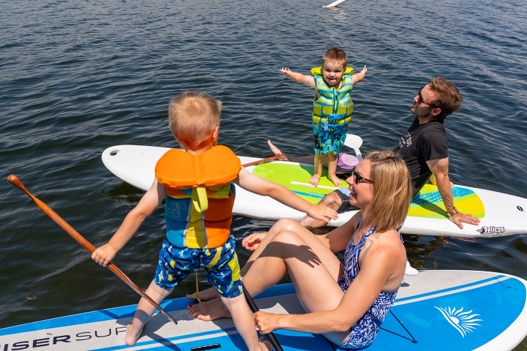 cottage_family_photos_ygk_lake_active_fun_kingston_rob_whelan_photo-1