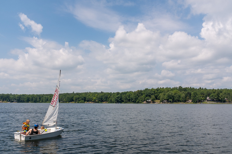 cottage_family_photos_ygk_lake_active_fun_kingston_rob_whelan_photo-1