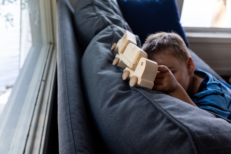 cottage_family_photos_ygk_lake_active_fun_kingston_rob_whelan_photo-1