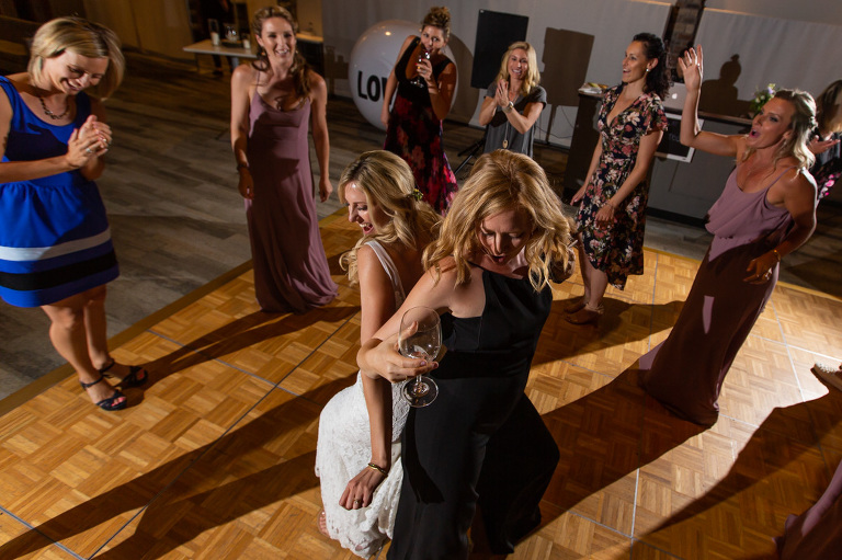 alpine_ski_club_wedding_collingwood_summer_rob_whelan_photography