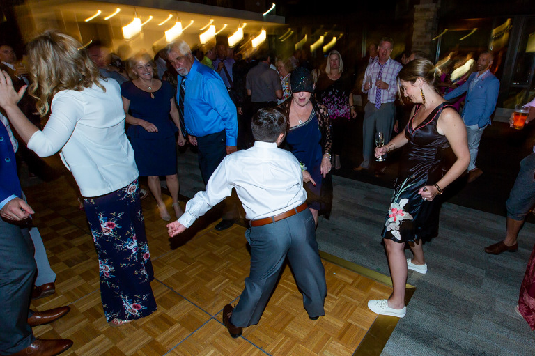 alpine_ski_club_wedding_collingwood_summer_rob_whelan_photography