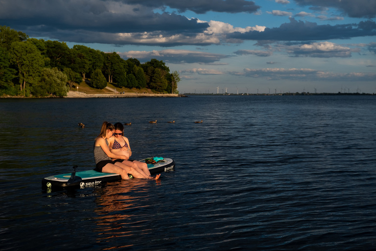 SUP_Maternity_photos_lake_sunset_ygk_kingston_rob_whelan_LGBTQ_lovewins