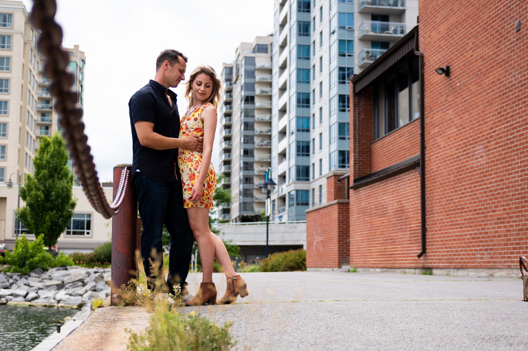 Downtown_Kingston_Engagement_ygk_couple_photos_rob_whelan