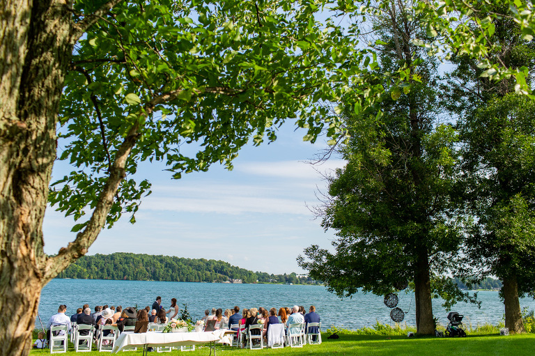 backyard_wedding_ygk_kingston_summer_lakeside_photojournalism_candid_rob_whelan_photography-1