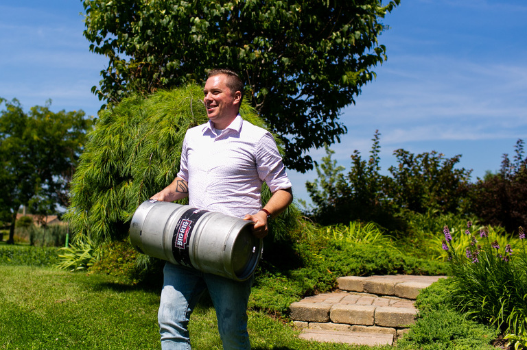 backyard_wedding_ygk_kingston_summer_lakeside_photojournalism_candid_rob_whelan_photography-1