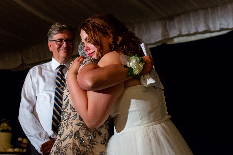 backyard_wedding_ygk_kingston_summer_lakeside_photojournalism_candid_rob_whelan_photography-1