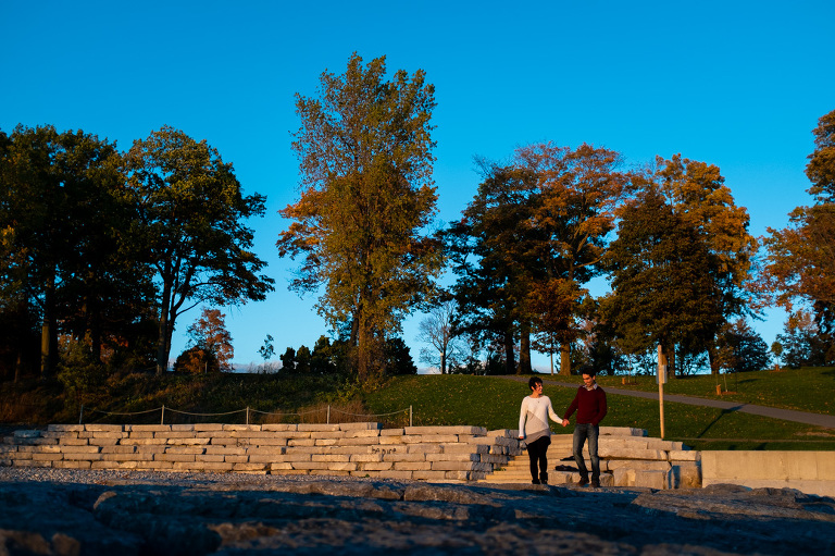 bold_light_lake_ontario_park_engagement_session_ygk_kingston_rob_whelan_photographer