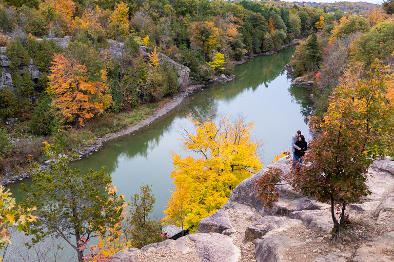 active_engagement_session_YGK_Kingston_bouldering_yoga_autumn_rob_whelan_photographer-1