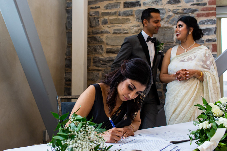 malting_tower_wedding_tett_centre_ygk_kingston_spring_photojournalism_rob_whelan_photographer-59