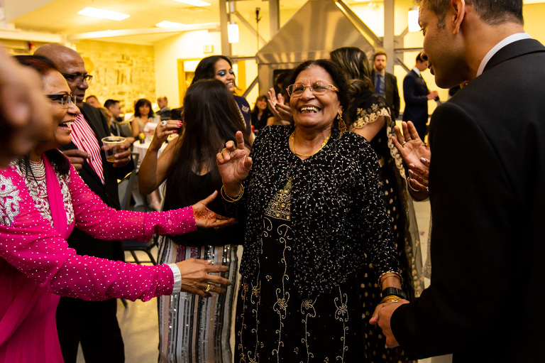malting_tower_wedding_tett_centre_ygk_kingston_spring_photojournalism_rob_whelan_photographer-59