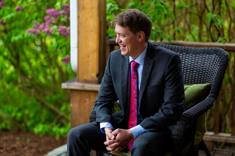 Rainy_countryside_wedding_ygk_backyard_tent_kingston_photographer_rob_whelan-1