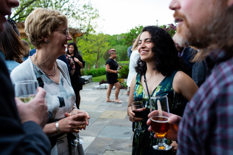 Rainy_countryside_wedding_ygk_backyard_tent_kingston_photographer_rob_whelan-1