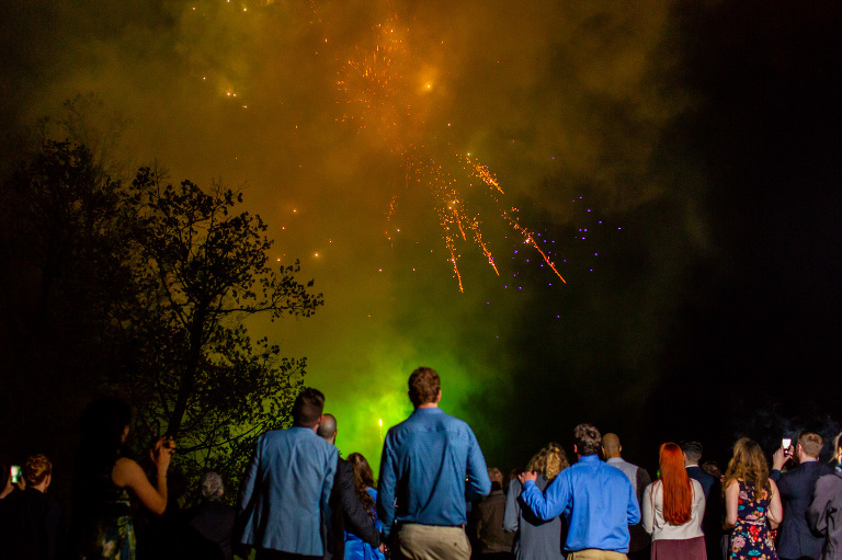 Rainy_countryside_wedding_ygk_backyard_tent_kingston_photographer_rob_whelan-1