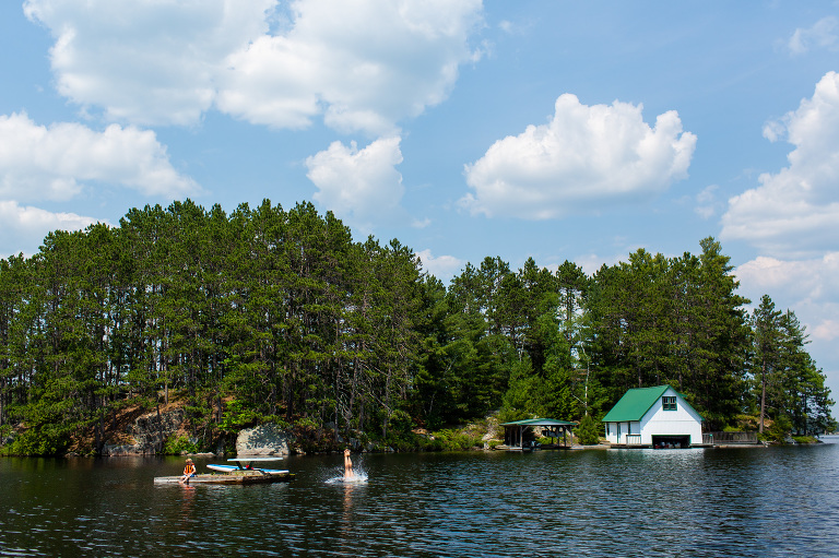 Cottage_life_family_session_ygk_boat_multigenerational_rob_whelan_photographer-1