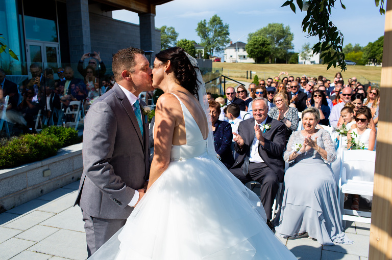 Fort_Henry_Great_Hall_wedding_beautiful_venue_kingston_YGK_rob_whelan_photojournalism_candid_photographer-1